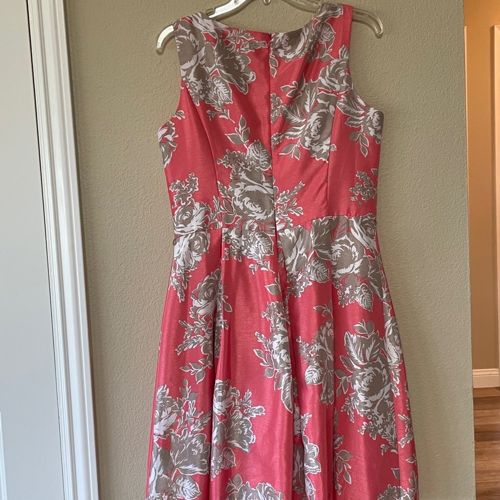 Jessica Howard Coral Floral Dress - Picture 2 of 8